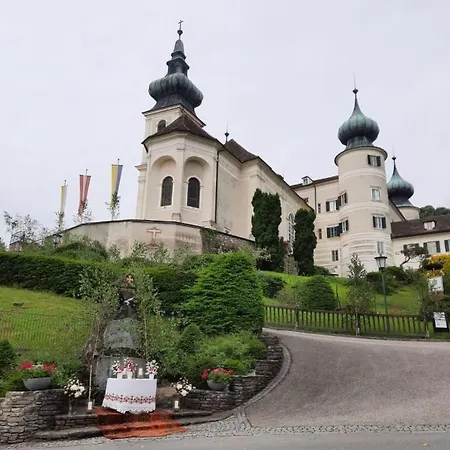 Urlaub In Schlossnaehe 아파트 *